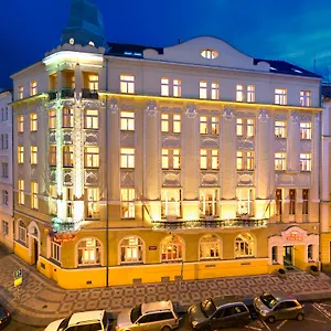4* Ξενοδοχείο Theatrino